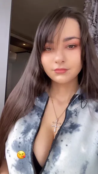 Murbovision Zipped Hoodie Tease OnlyFans Video Leaked