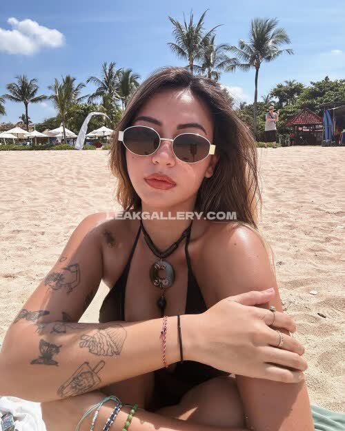Mutiarahazle Exclusive Leaked Nude OnlyFans #12213117