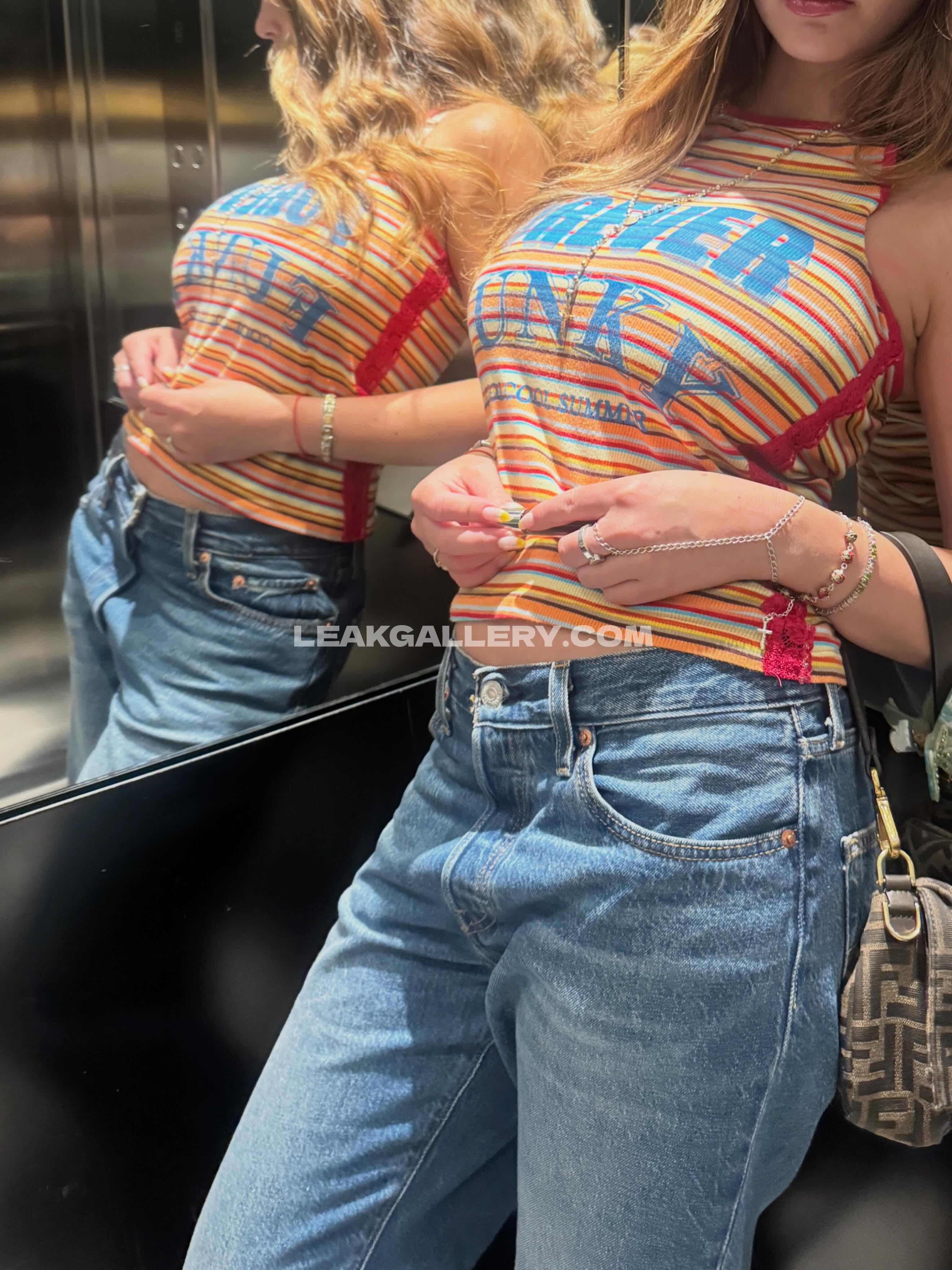 Myfavoritewants / sarabellaharriss / sexiisariii777 Exclusive Leaked Nude OnlyFans #12845757