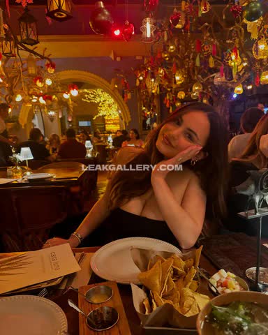 Myfavoritewants / Sarabellaharriss / Sexiisariii777 Exclusive Leaked Nude OnlyFans #14605606