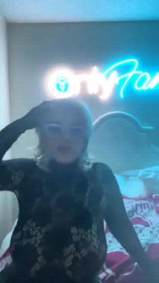 Myralachula Topless Bed Tease OnlyFans Video Leaked