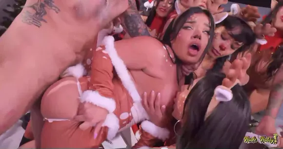 Nade_nasty Santa Outfit Group Sex OnlyFans Video Leaked