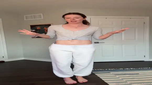 Nadiafoxx69 Thong Ass Twerk OnlyFans Video Leaked