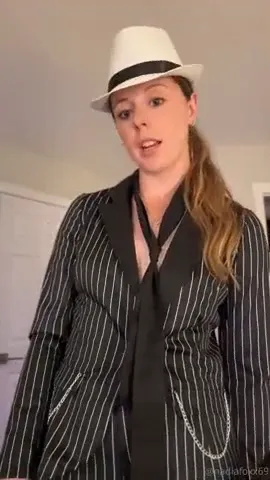 Nadiafoxx69 Pinstripe Suit Strip OnlyFans Video Leaked