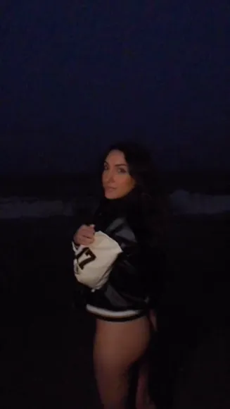 Nadiastrikesagain Thong Bikini Beach Tease OnlyFans Video Leaked