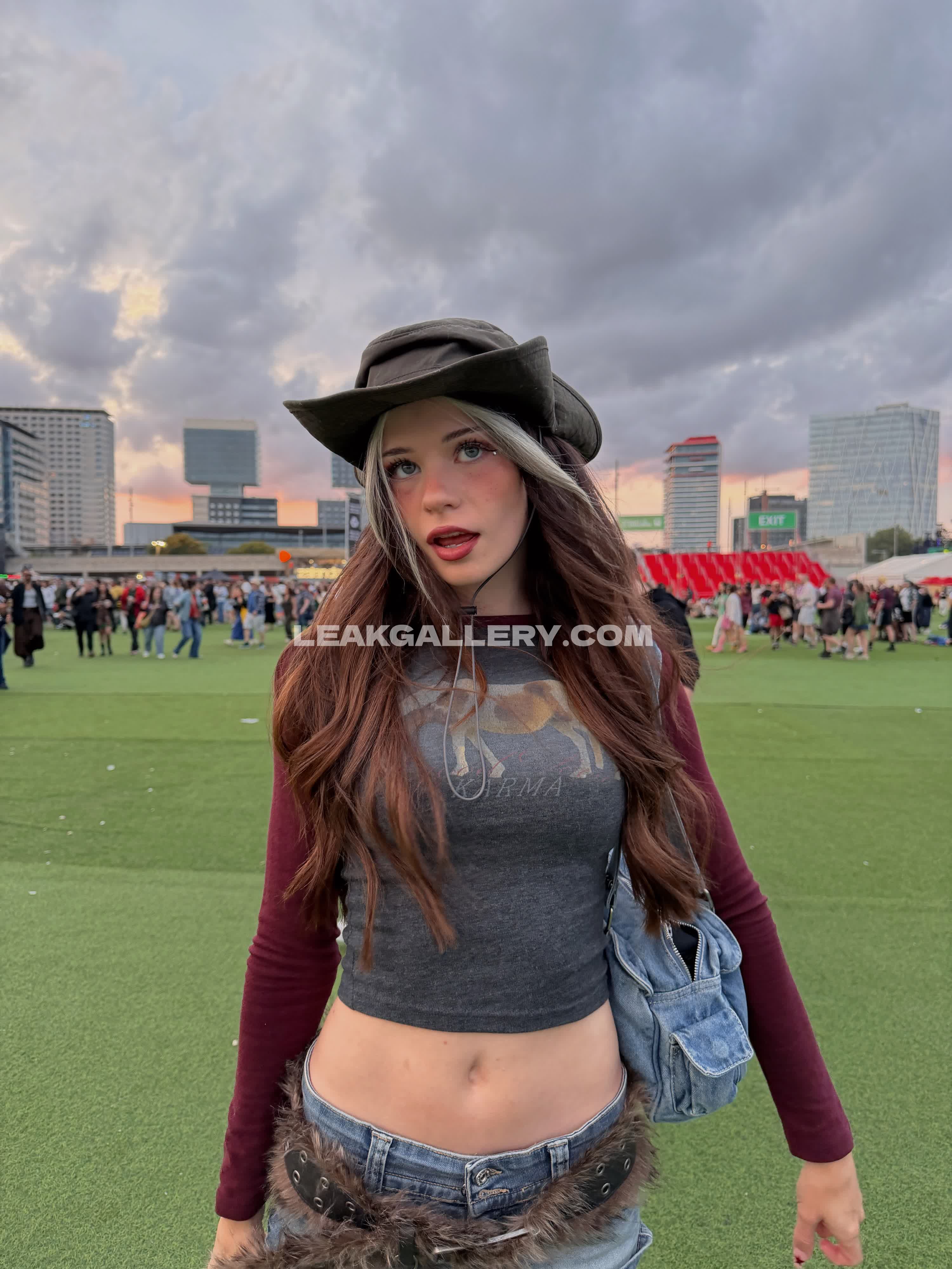 Nadinebreaty Exclusive Leaked Nude OnlyFans #12695424