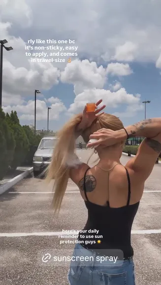 Naomi Black Tank Top Spray OnlyFans Video Leaked
