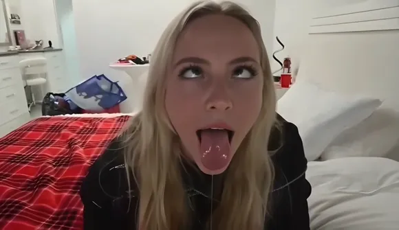 Nataliereynoldss Tongue Out Tease OnlyFans Video Leaked