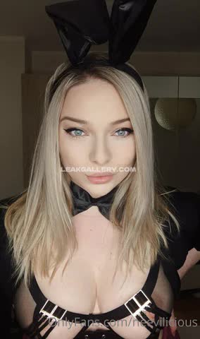 Neevilicious Exclusive Leaked Nude OnlyFans #14360988