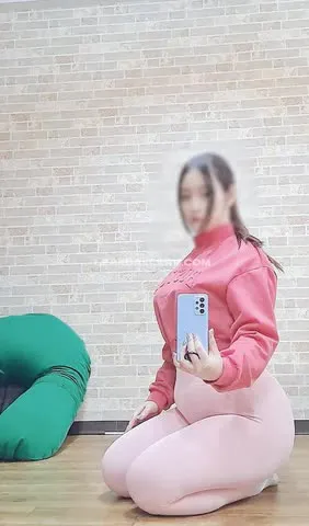nene_booty