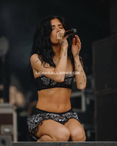 Nessaabarrett Exclusive Leaked Nude OnlyFans #14561571