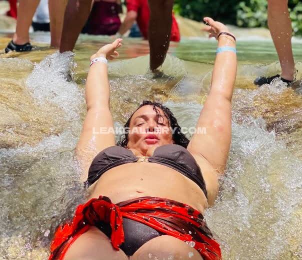 Nia_jax Exclusive Leaked Nude OnlyFans #12862576