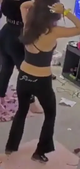Nicetogirls Black Crop Top Dance OnlyFans Video Leaked