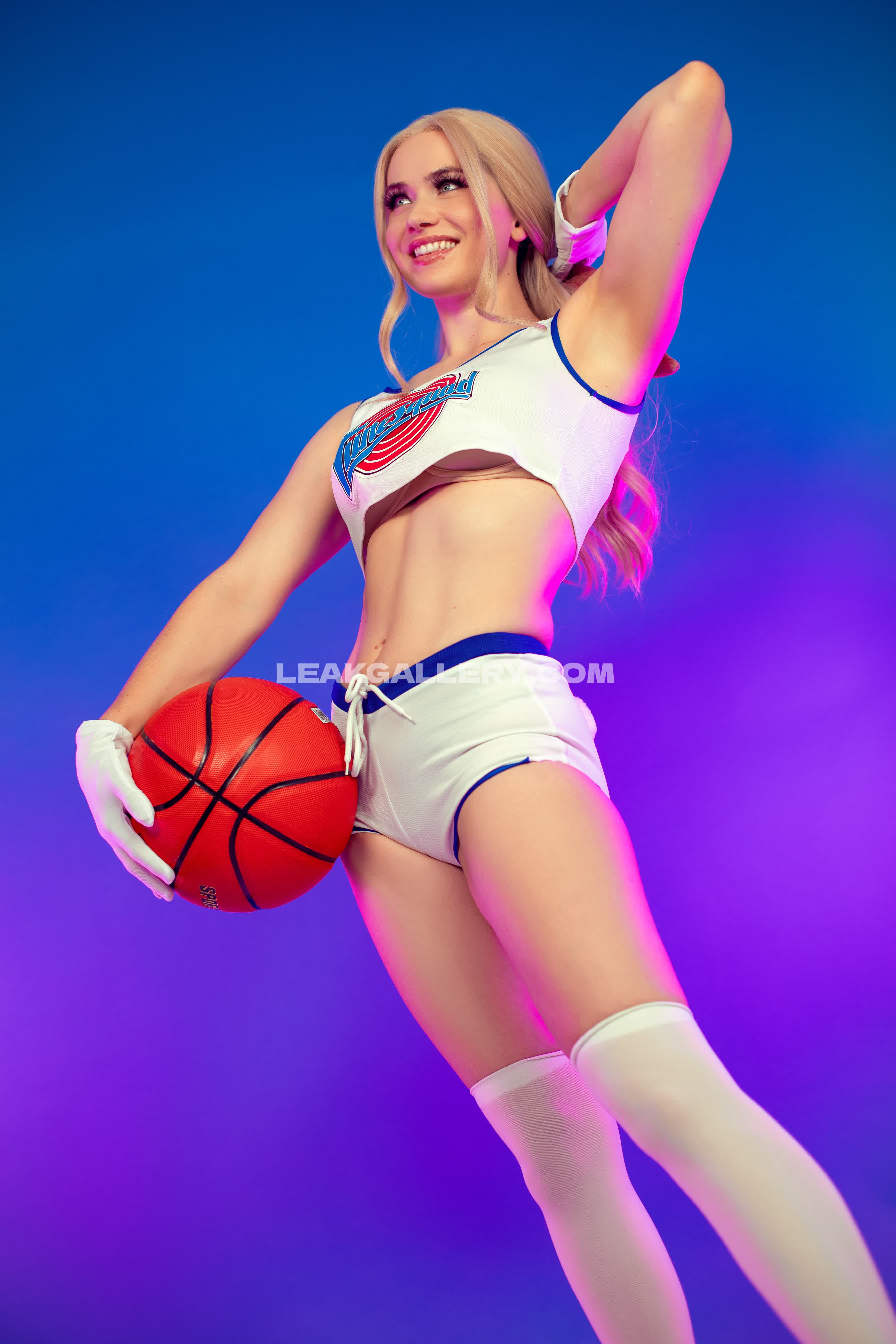 Nichameleon / Nic_the_pixie Exclusive Leaked Nude OnlyFans #13420563
