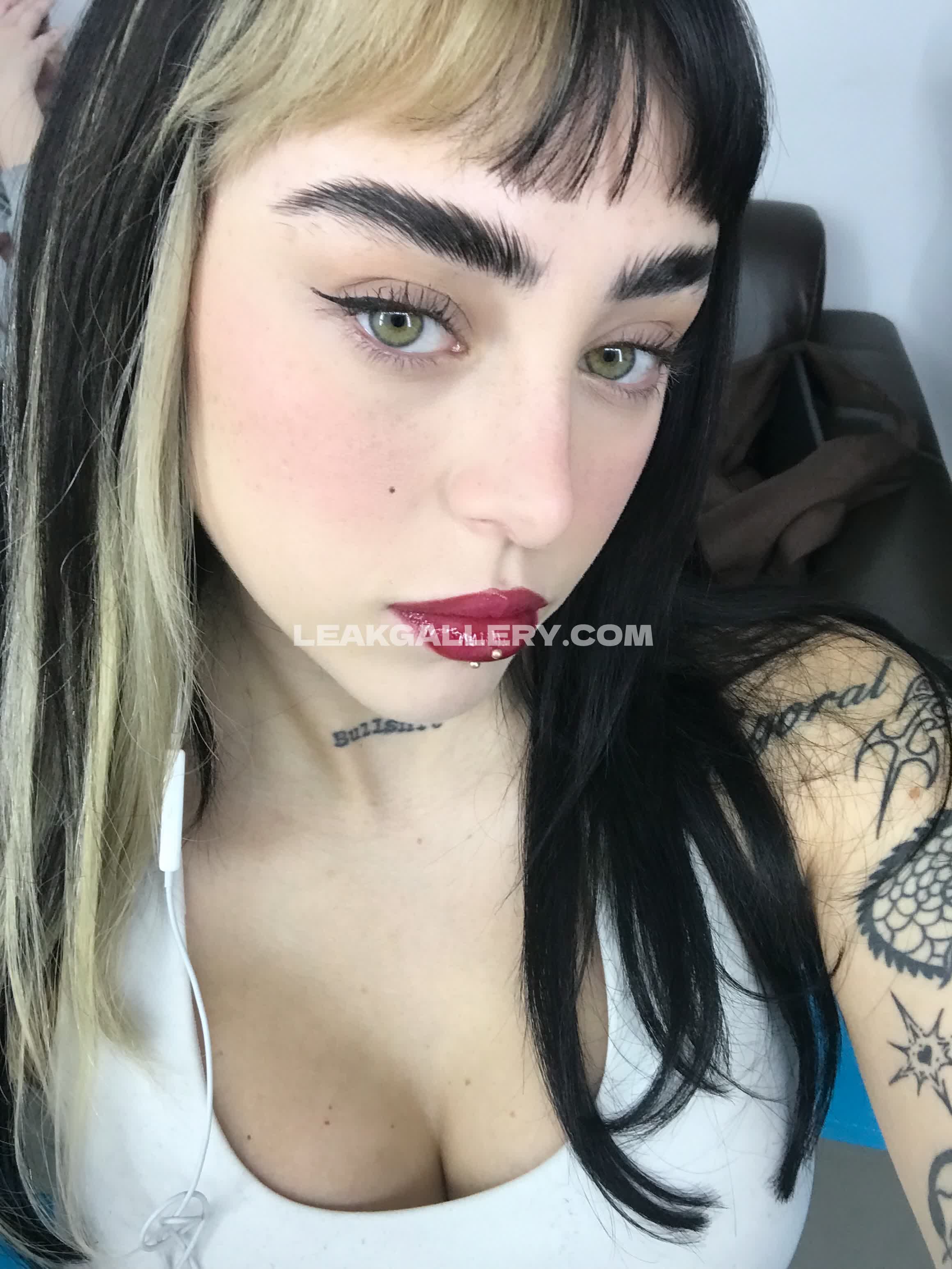 Nicki.nicole Exclusive Leaked Nude OnlyFans #13385091