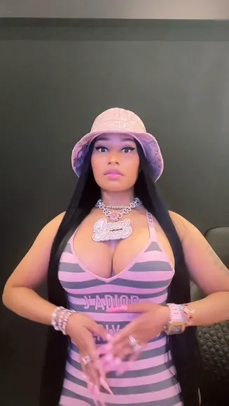 Nickiminaj Striped Bodysuit Cleavage OnlyFans Video Leaked