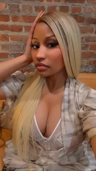 Nickiminaj Lace Bra Tease OnlyFans Video Leaked