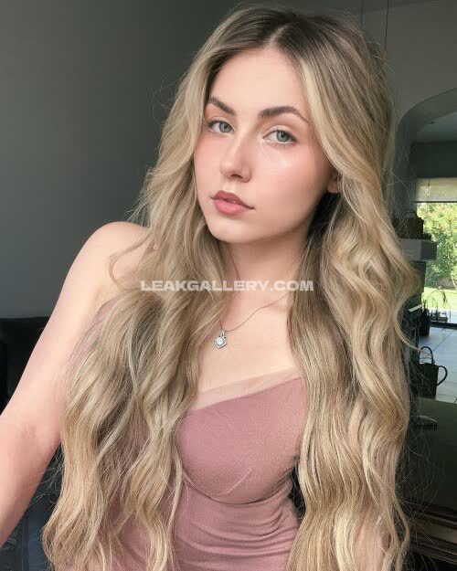 Nickitaylor Exclusive Leaked Nude OnlyFans #14582617