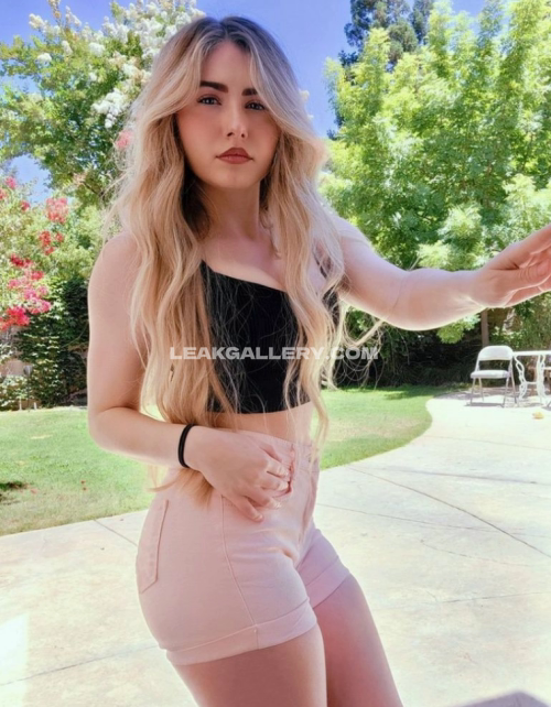 Nickitaylor Exclusive Leaked Nude OnlyFans #14715066
