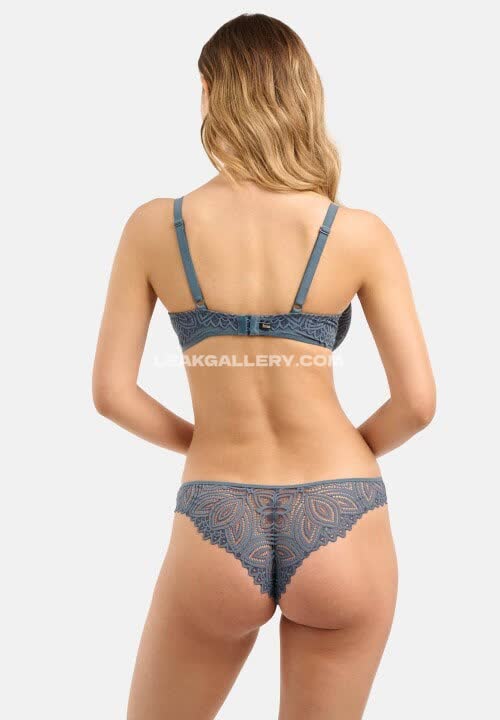 Nicolacavanis Exclusive Leaked Nude OnlyFans #14583255