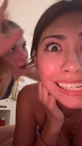 Nicole.suhh Topless Close Up Tease OnlyFans Video Leaked