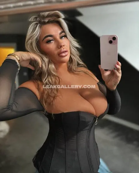 nicole_barkerrr