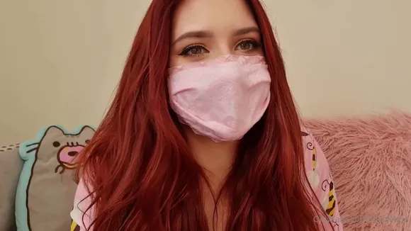 Nicolebun Pink Mask Tease OnlyFans Video Leaked