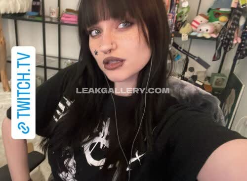 Nihachu Exclusive Leaked Nude OnlyFans #14856216