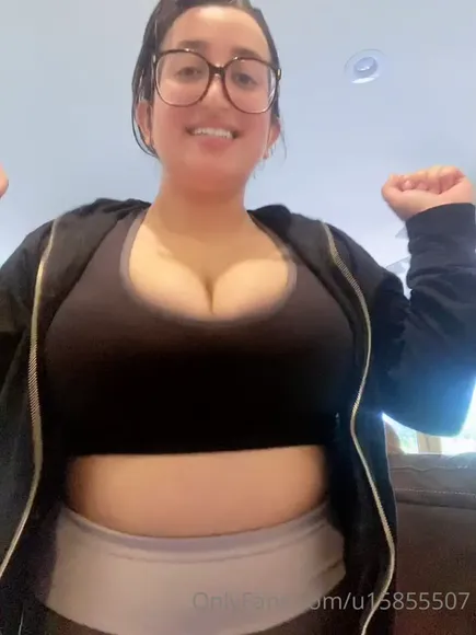 nikkigeeks video thumbnail