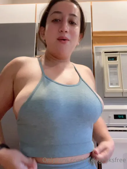 nikkigeeks video thumbnail