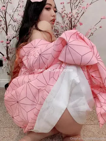 Nikkinami Pink Geometric Dress Tease OnlyFans Photo Leaked