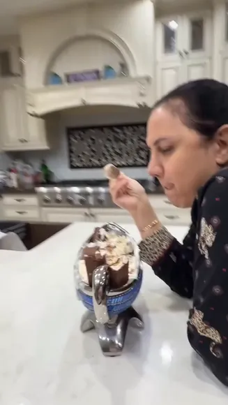 Ninahazem Scoop Of Ice Cream OnlyFans Video Leaked