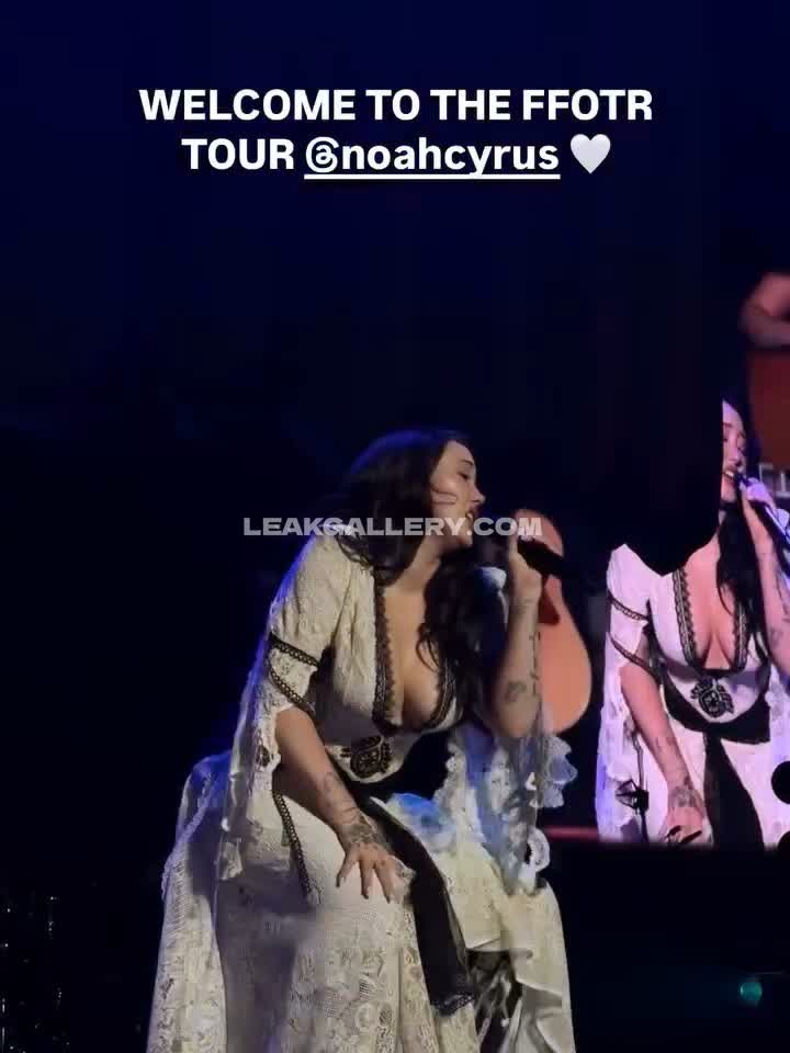 Noahcyrus OnlyFans Nudi in Esclusiva Trapela #12939707