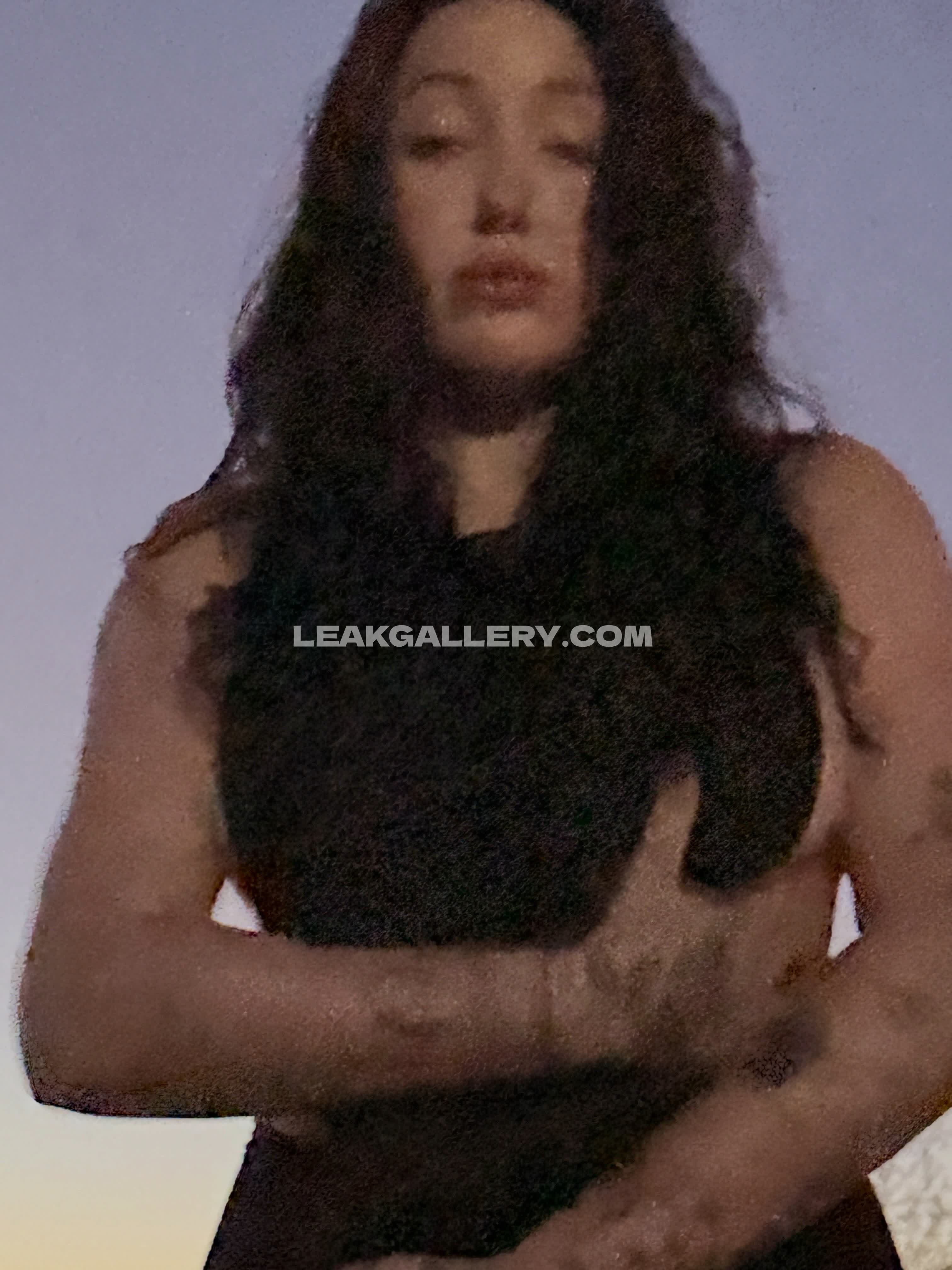 Noahcyrus Exclusive Leaked Nude OnlyFans #13387072