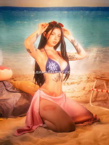 Noemiexlili / Cinna.noe / Cinnannoe / Noemixlili Exclusive Leaked Nude OnlyFans #14558282