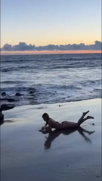 Odarochka Bikini Beach Pose OnlyFans Video Leaked
