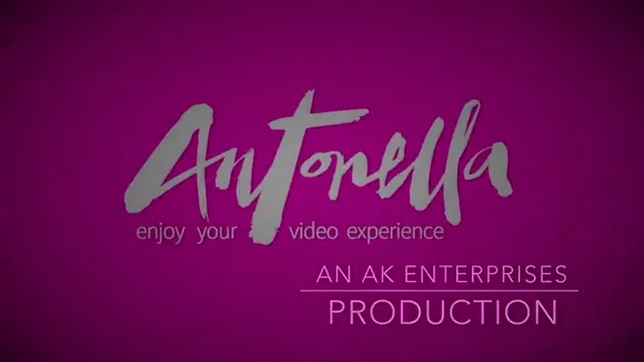 Official_antonellakahllo Soaked White Top Tease OnlyFans Video Leaked