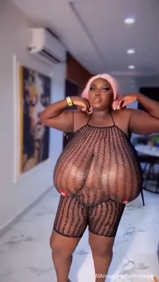 official_busty_vivian