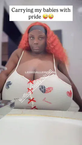 official_busty_vivian