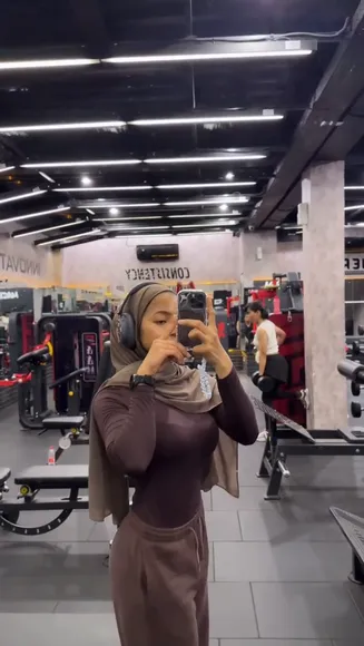 Oklin Fia Gym Selfie Pose OnlyFans Video Leaked