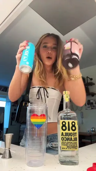 oliviaponton