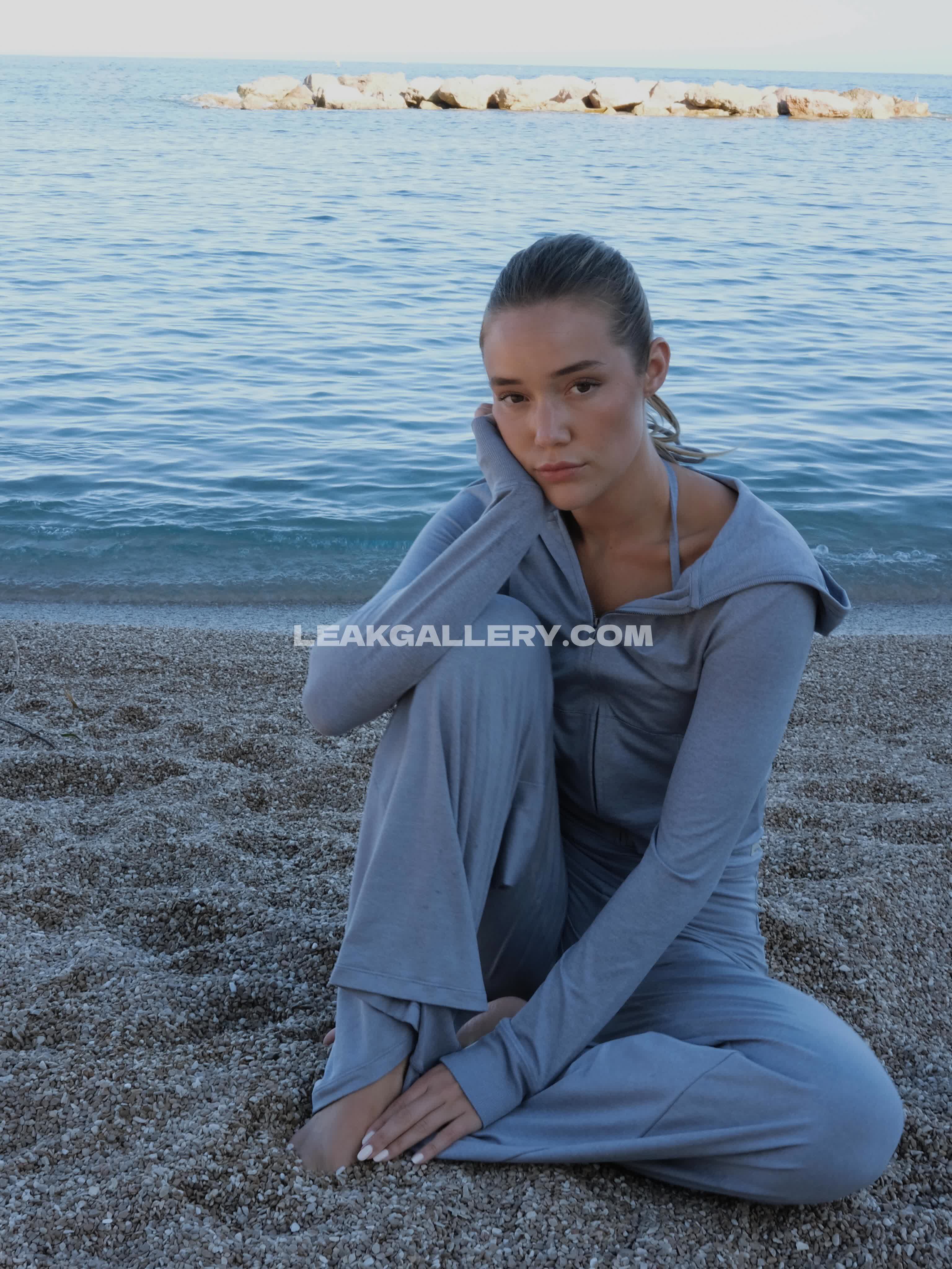 Oliviaponton / olivia.ponton Exclusive Leaked Nude OnlyFans #12629289