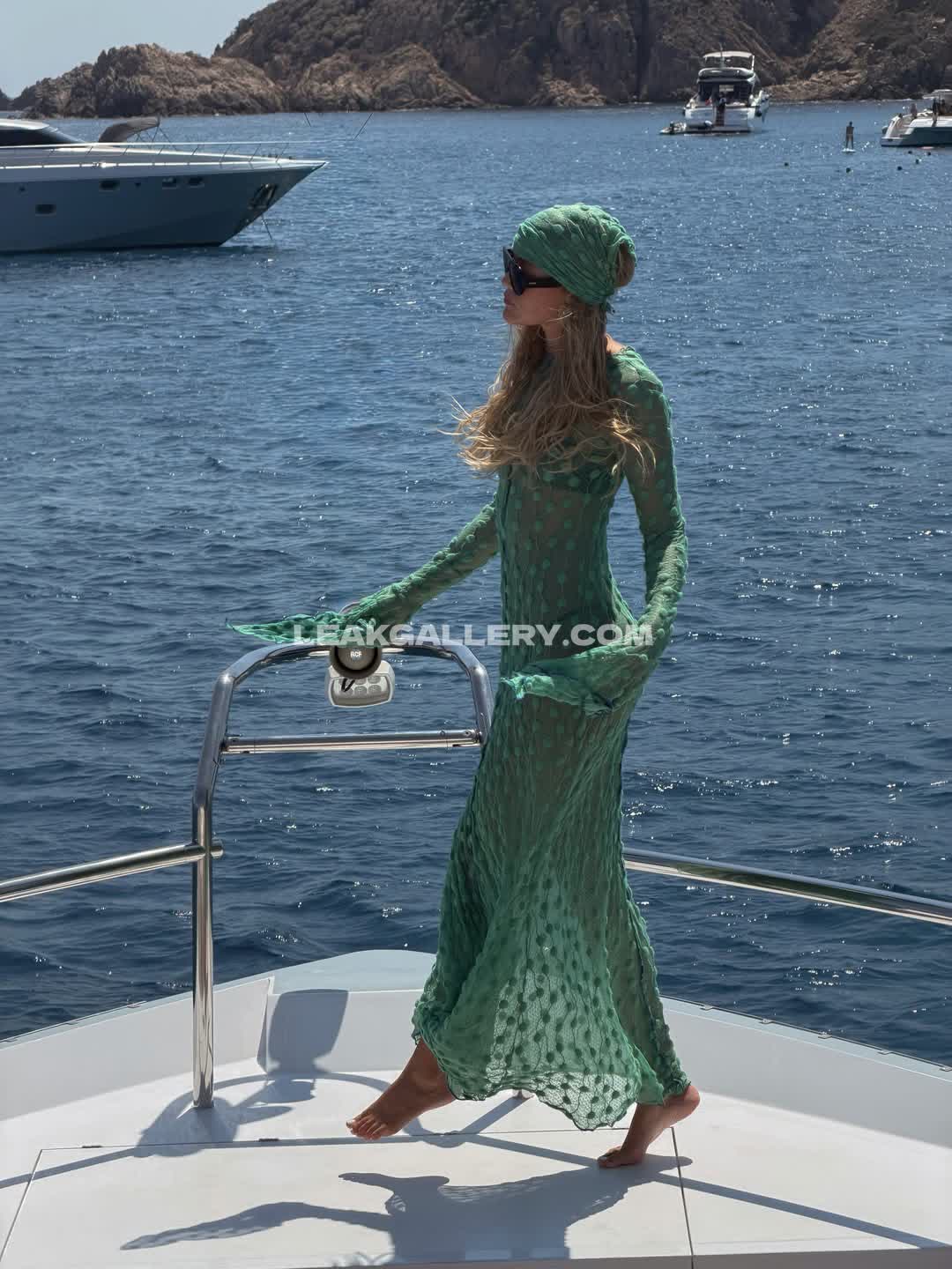 Oliviaponton / olivia.ponton Exclusive Leaked Nude OnlyFans #13347466