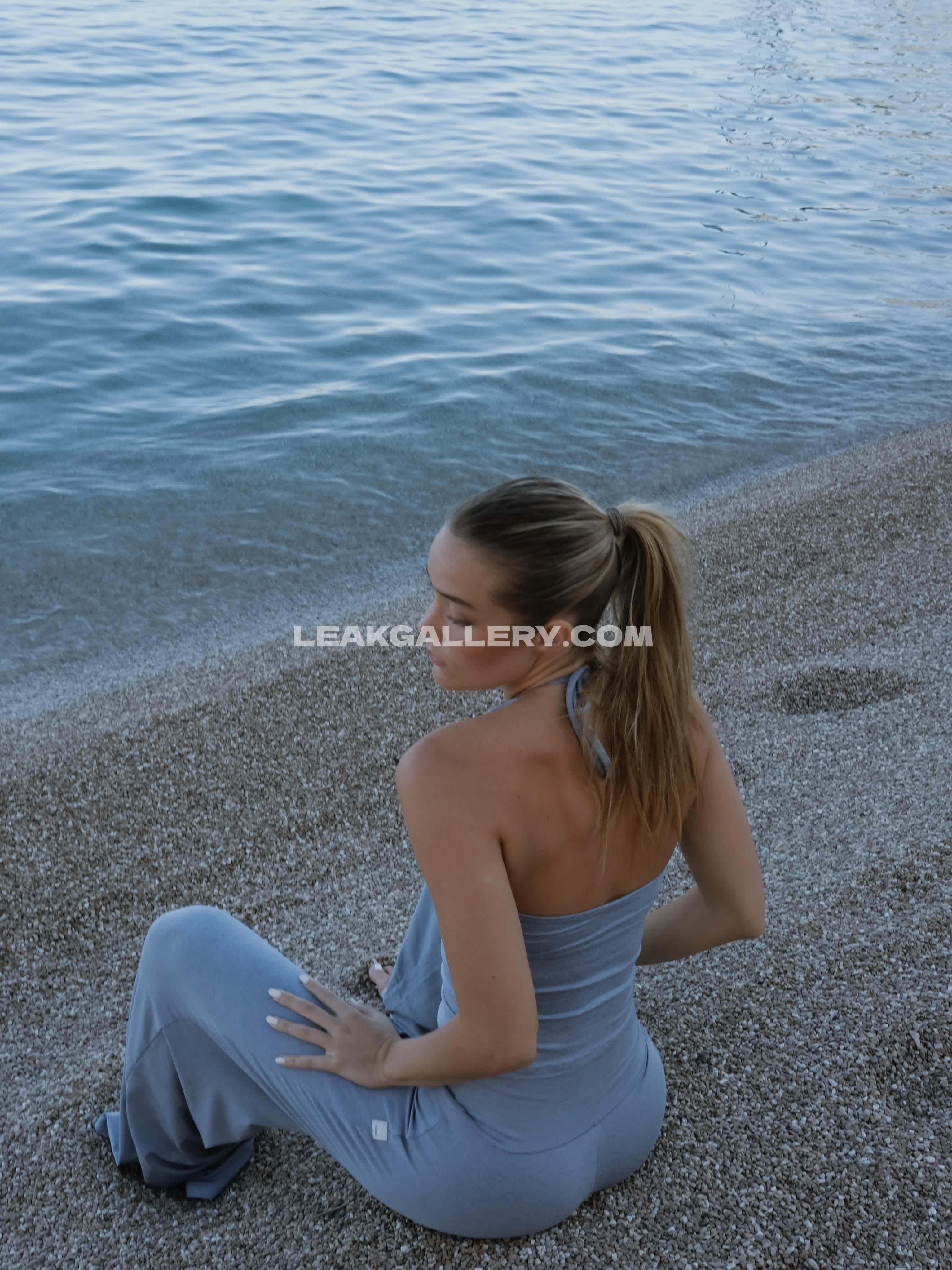 Oliviaponton / olivia.ponton Exclusive Leaked Nude OnlyFans #12629295