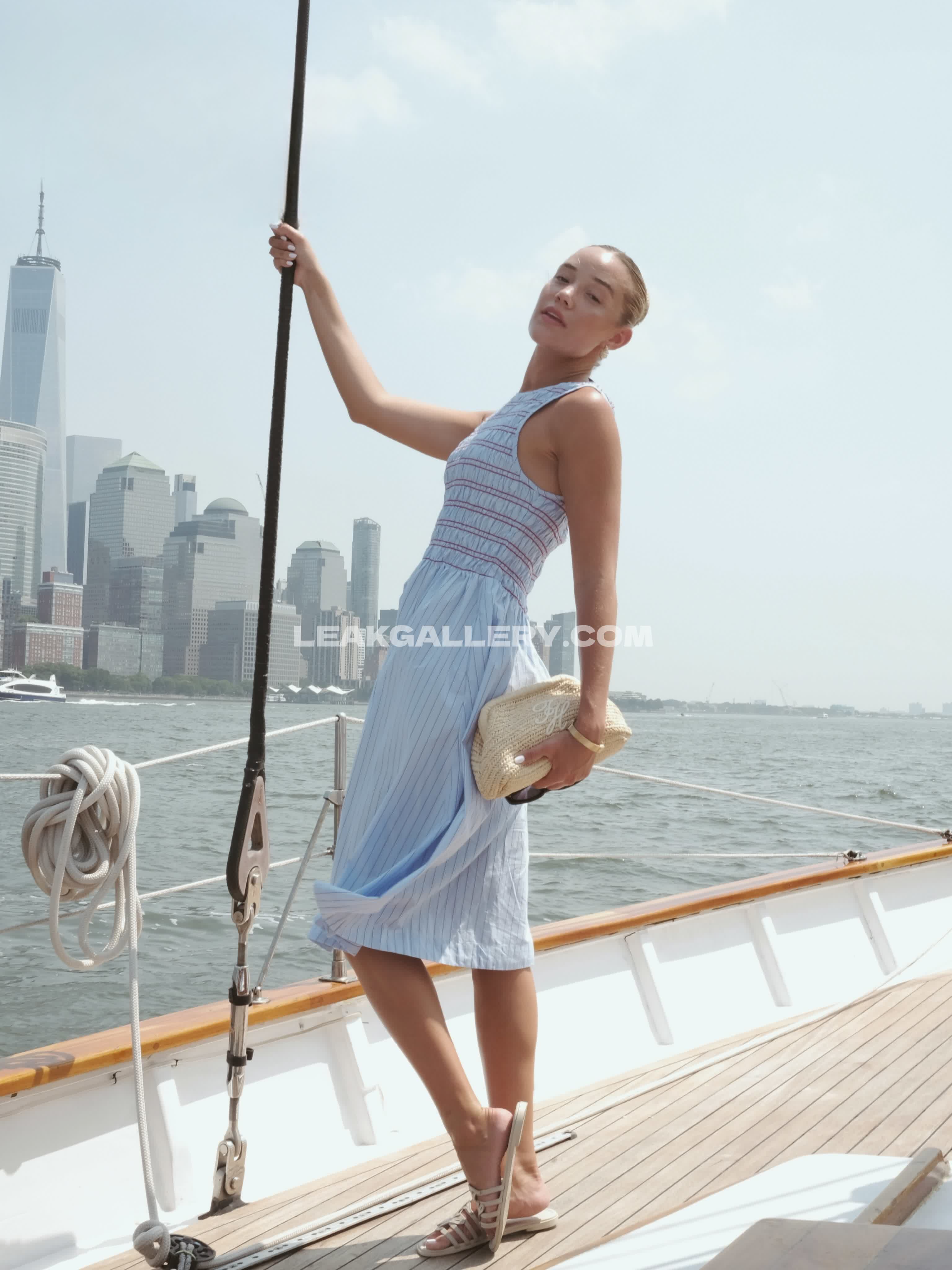 Oliviaponton / olivia.ponton Exclusive Leaked Nude OnlyFans #12991951