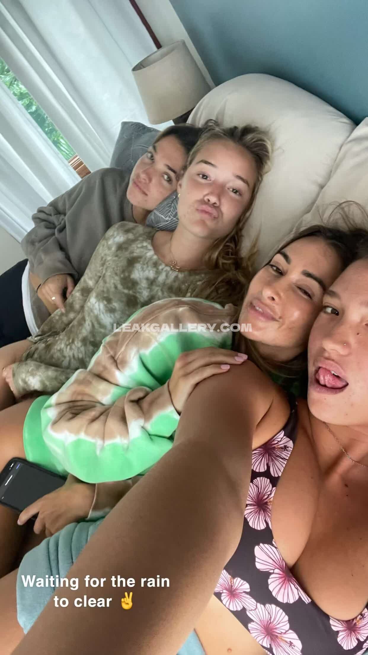 Oliviaponton / Olivia.ponton Exclusive Leaked Nude OnlyFans #14392682