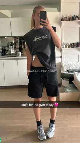 Oliviaponton / Olivia.ponton Exclusive Leaked Nude OnlyFans #14250162