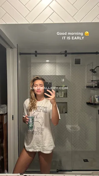oliviaponton