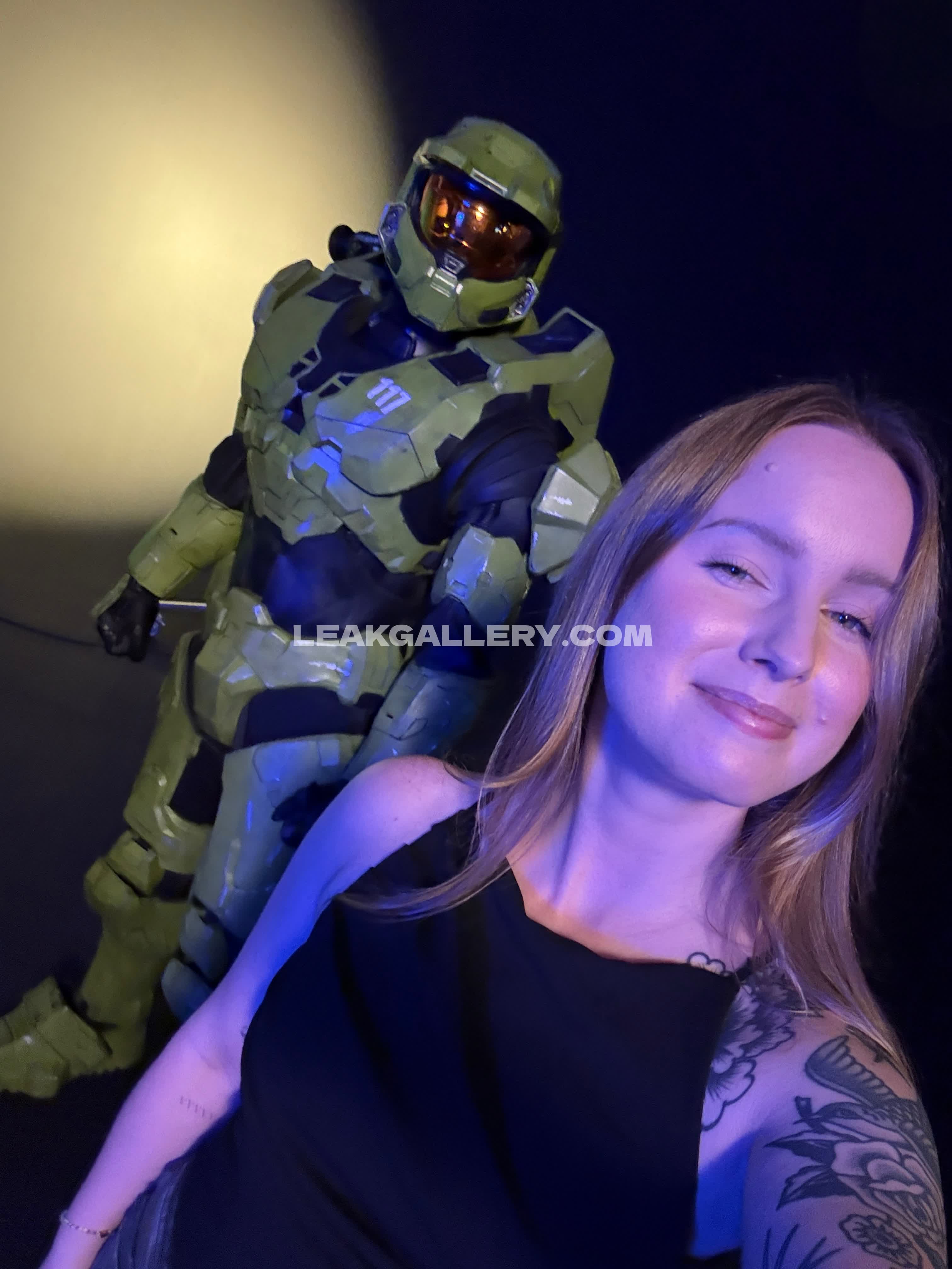 Omgitsfirefoxx Exclusive Leaked Nude OnlyFans #13340149