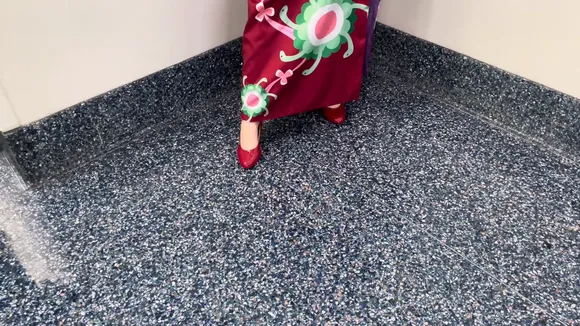 Onisuna Deep Cleavage Display OnlyFans Video Leaked